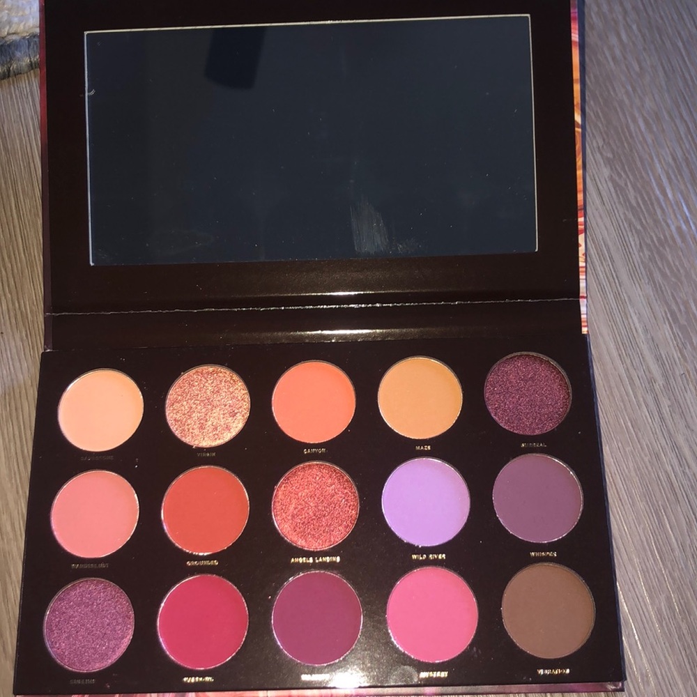 Hipdot Pressed Pigment Palette